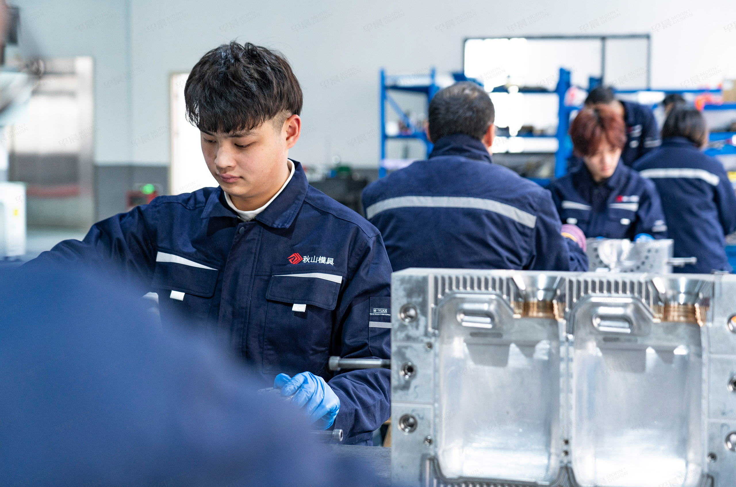 企业形象图片拍摄,产品拍摄,产品图片精修,秋山模具企业形象拍摄,产品图片拍摄